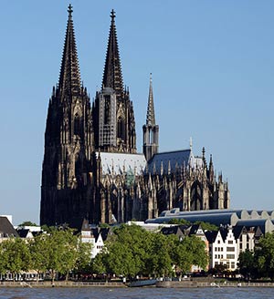 Cattedrale di Colonia, capolavoro del gotico tedesco