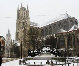 Cattedrale di Saint Bavon a Gand in Belgio