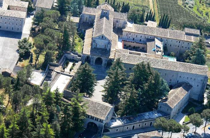 Abbazia di Casamari, vista aerea
