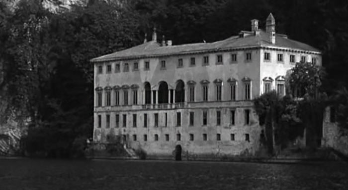 villa-pliniana