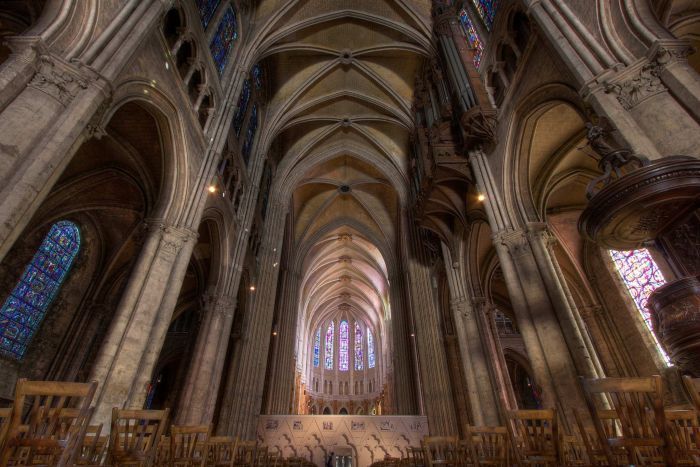 Interno della cattedrale di Chartres
