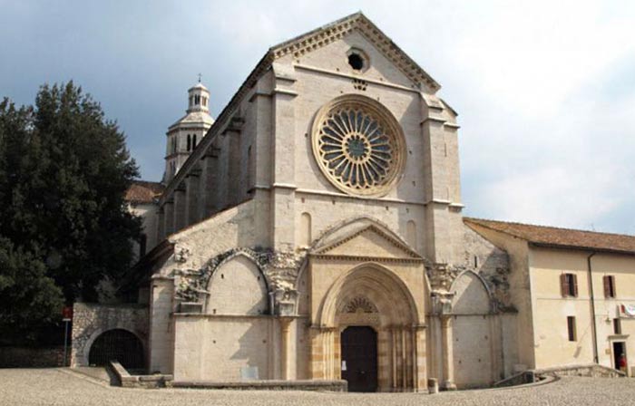 Abbazia di Fossanova a Priverno, gotico cistercense in Italia