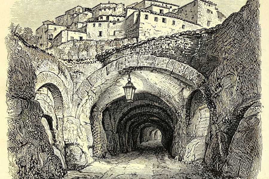 Le grotte scavate sotto il borgo di Longiano