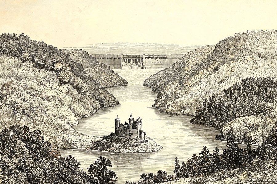 Il lago di Bort e il castello visto dall'alto