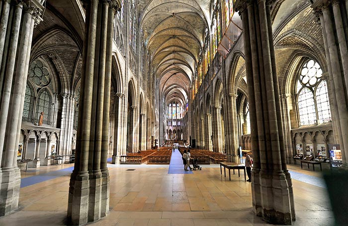 Cattedrale di Saint Denis, Francia