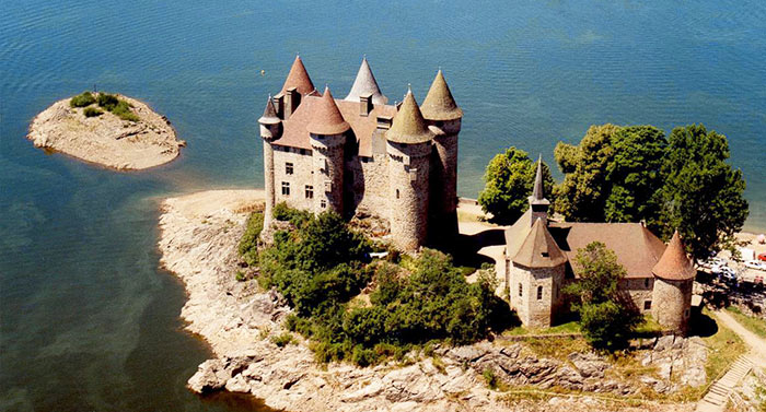 Chateau de Val, in Francia