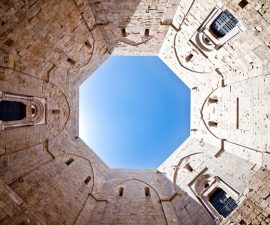 Interno Castel del Monte