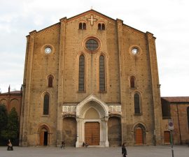 Facciata di San Francesco a Bologna