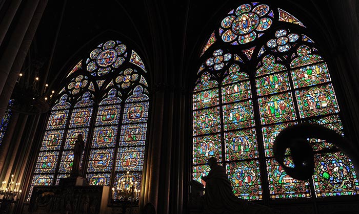 Vetrate cattedrale Notre Dame di Parigi