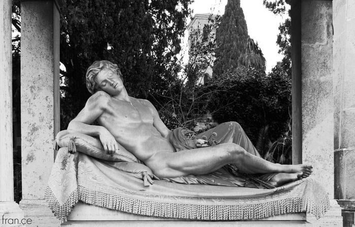 cimitero del Verano, statua funebre