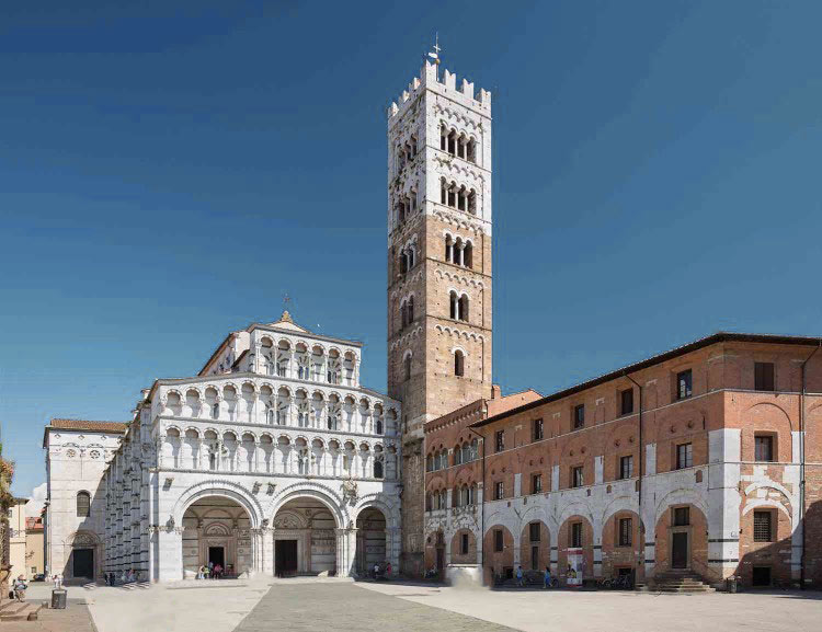 Il Duomo di San Martino a Lucca Il Duomo di San Martino a Lucca