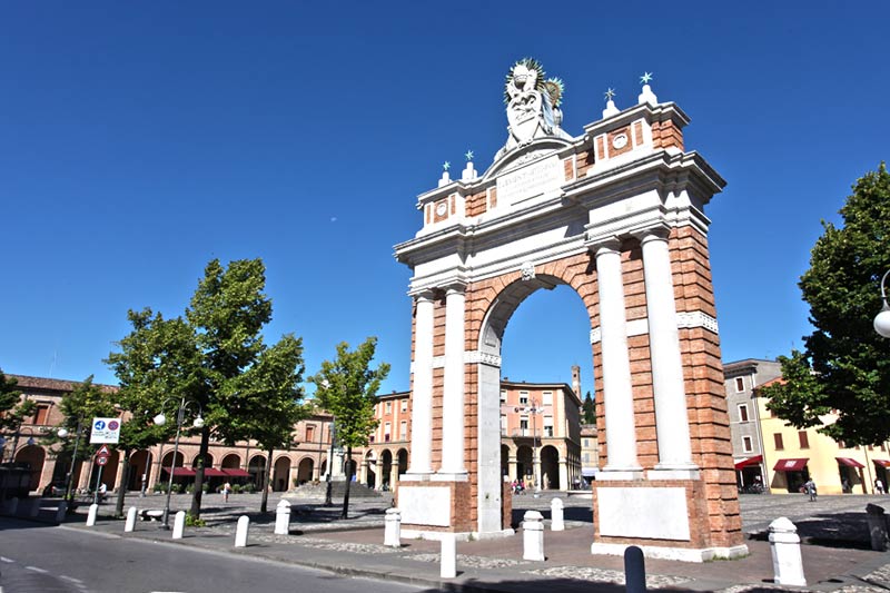 Arco Ganagelli a Santarcangelo di Romagna