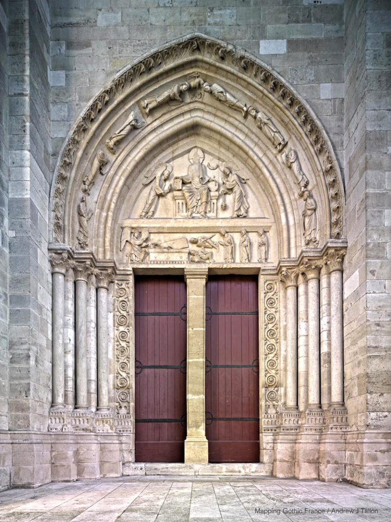 portale della cattedrale di Mantes la Jolie
